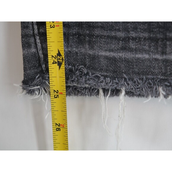 Levi's black wedgie straight button fly‎ denim jeans size 26x26 Raw Hem Women - Picture 6 of 11